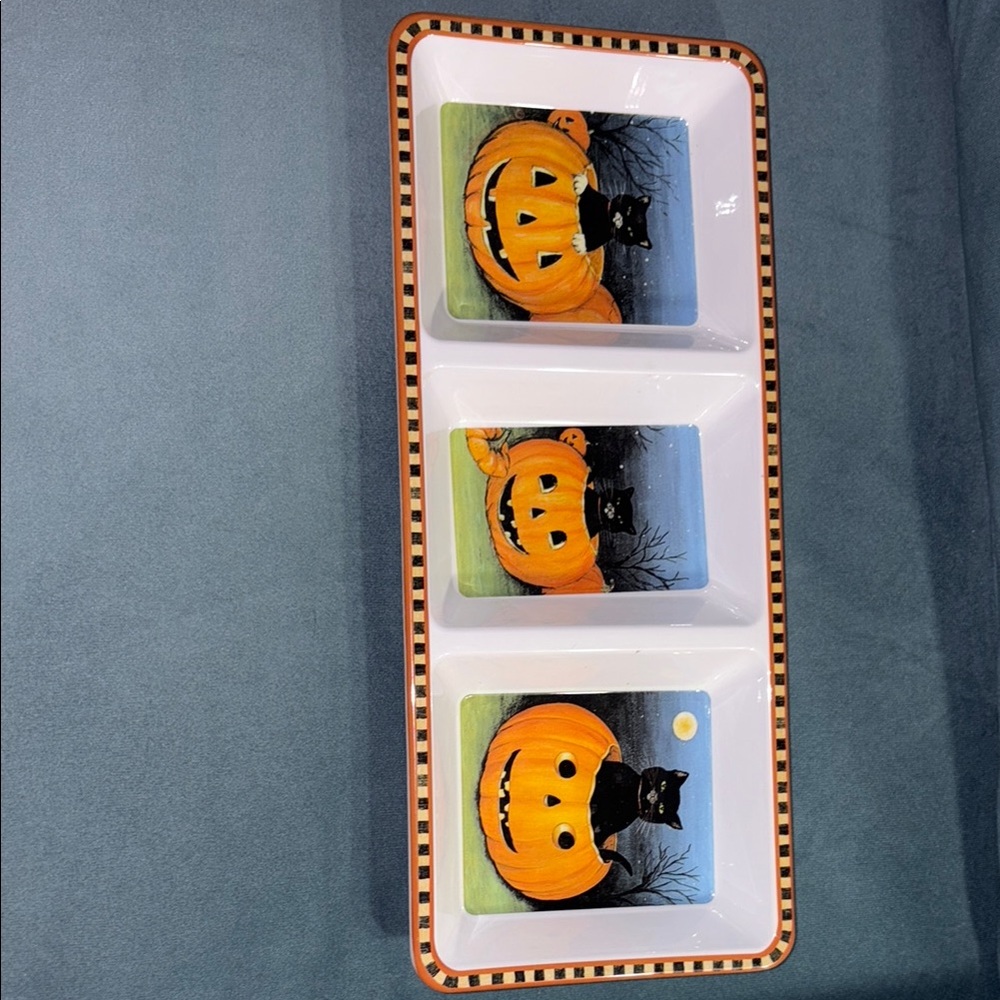 Lower price!!!Sakura Evolution White Tray with Cats and Pumpkins